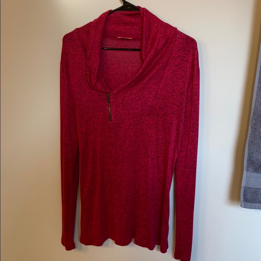 Women’s long sleeve boutique top
